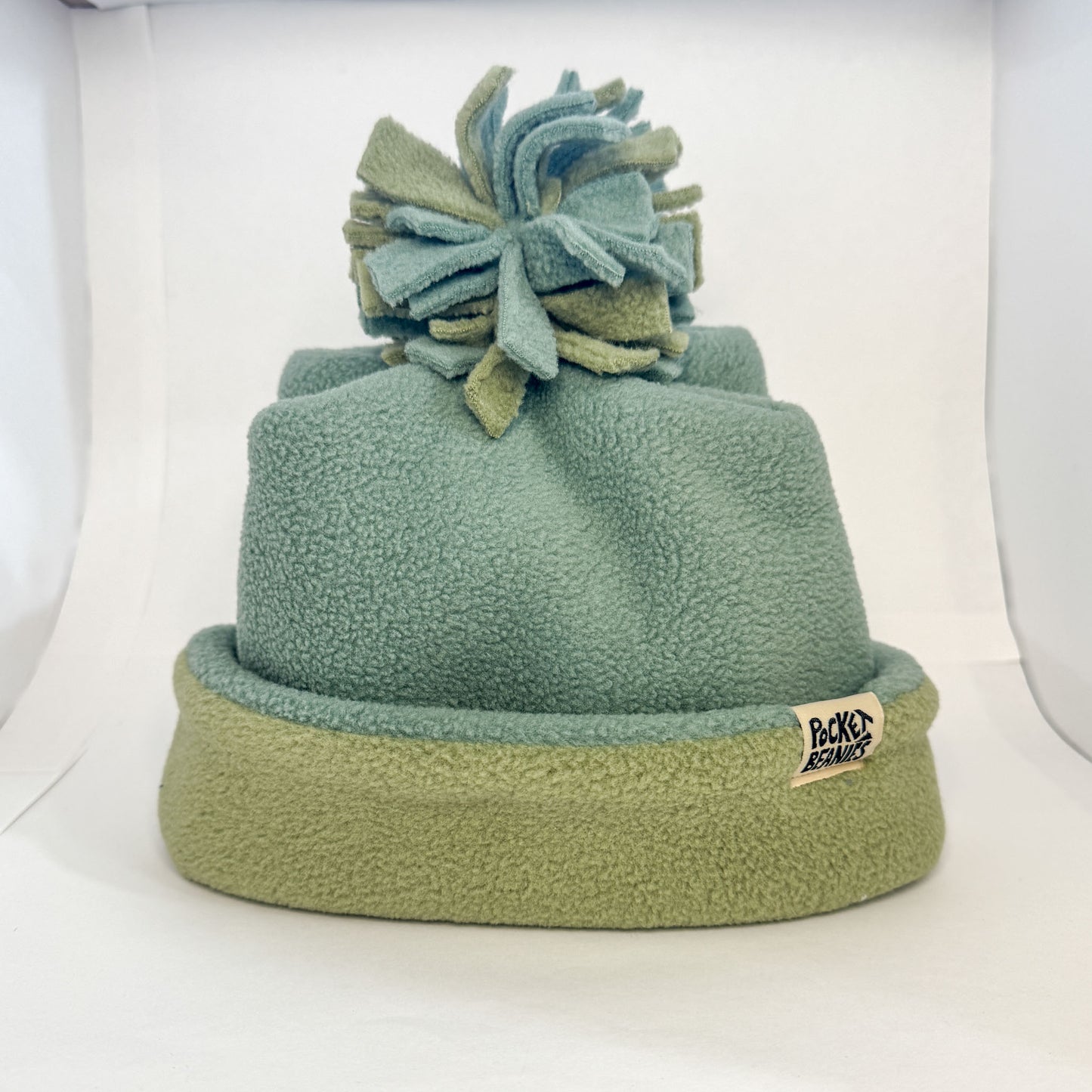 4 POINT BEANIE W/ POM - PALE MOSS/BLUE SAGE